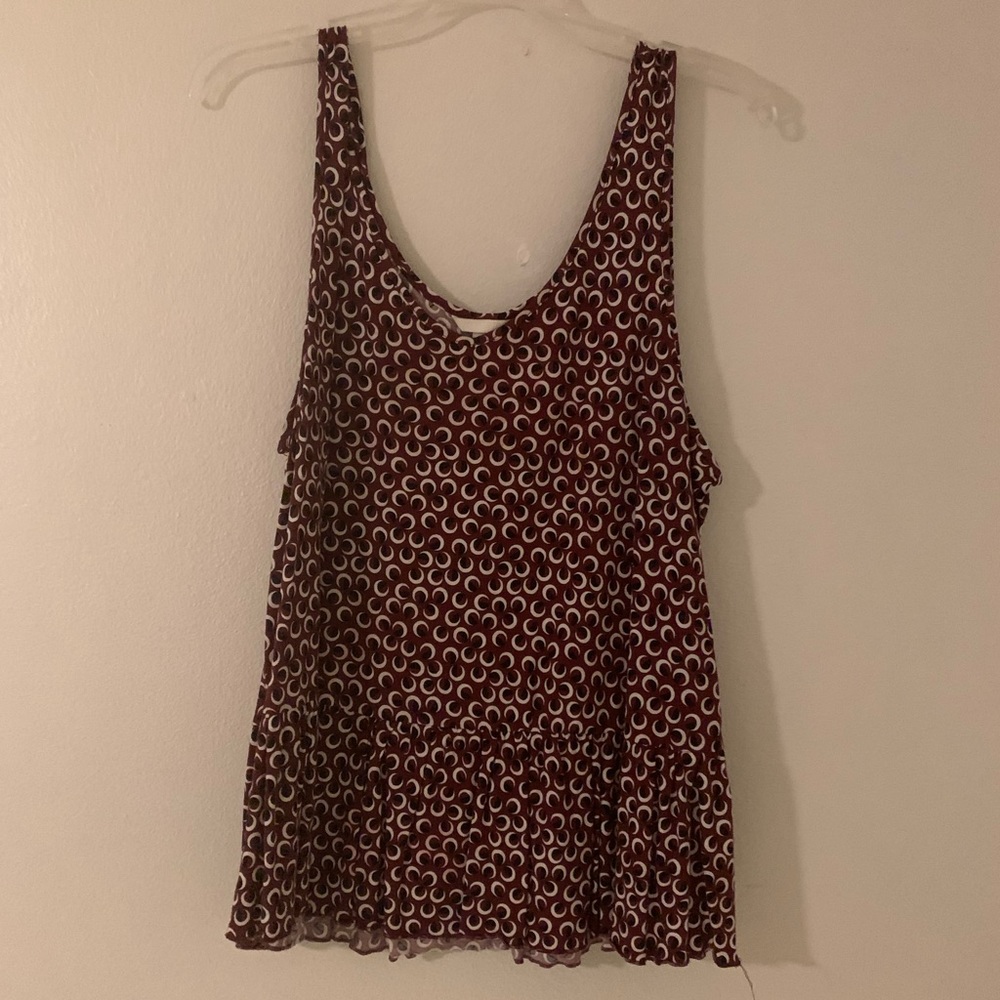 🌵 3x$15 H&M Red, White and Black Patterned Shirt